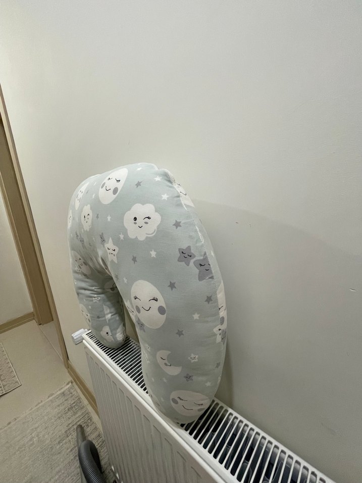 Baskılı Gri Emzirme ve Hamile Yastığı - Görsel 3