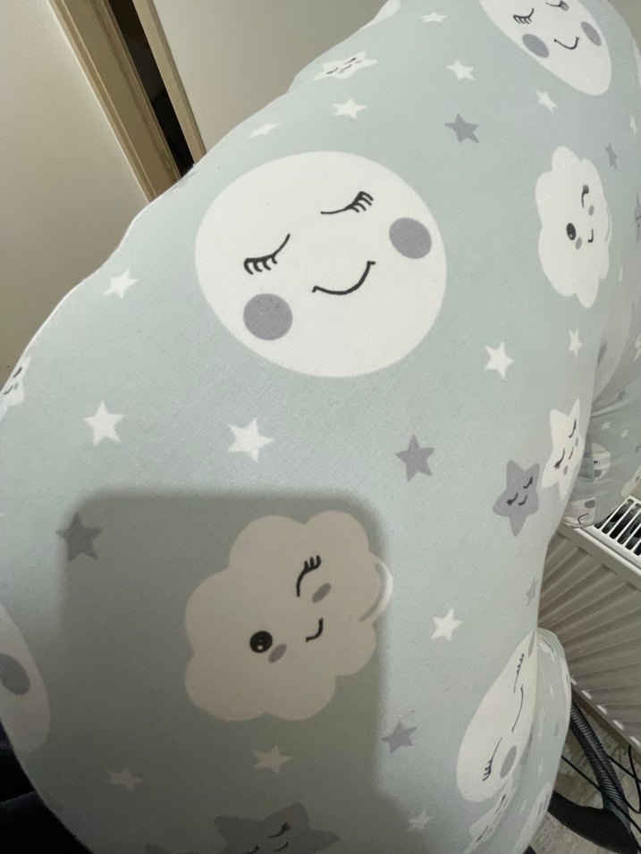 Baskılı Gri Emzirme ve Hamile Yastığı - Görsel 4