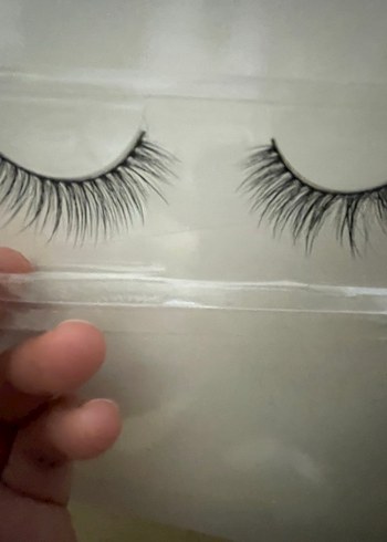 Parlak Bej Takma Kirpik - Görsel 2