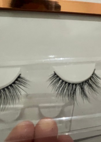 Parlak Bej Takma Kirpik - Görsel 5