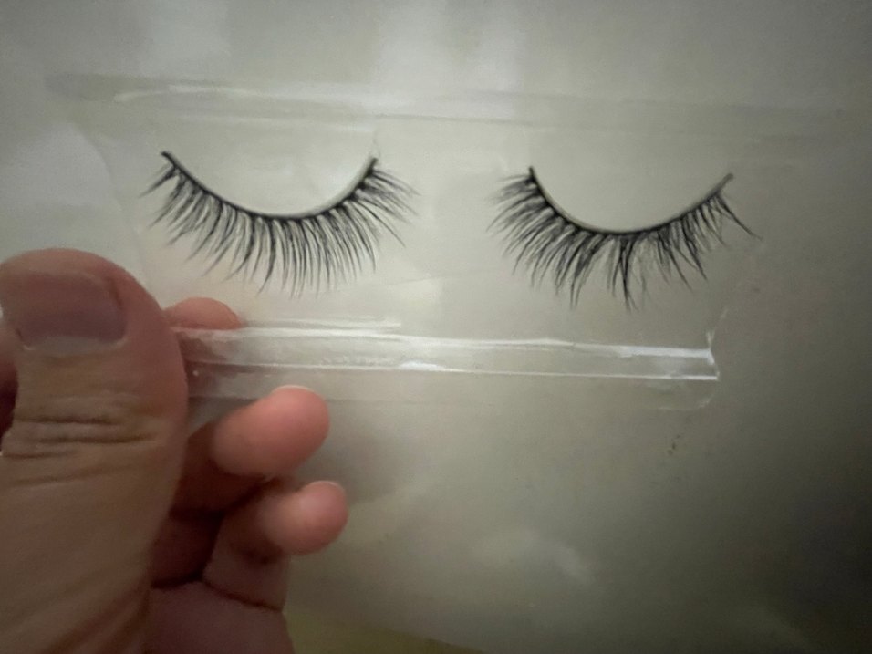 Parlak Bej Takma Kirpik - Görsel 2