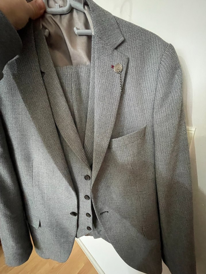 Gri Erkek Klasik Kesim Takım Elbise - Görsel 3