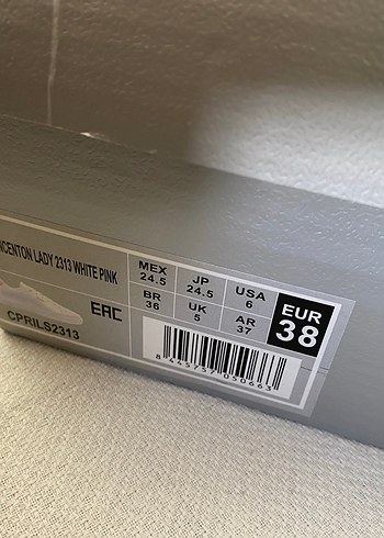 Joma Beyaz Bağcıklı Kadın Spor Ayakkabı - Görsel 4