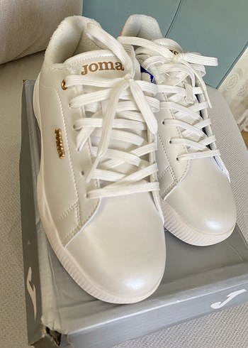Joma Beyaz Bağcıklı Kadın Spor Ayakkabı - Görsel 2