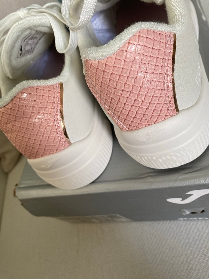 Joma Beyaz Bağcıklı Kadın Spor Ayakkabı - Görsel 3