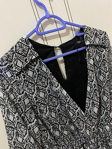 Astarlı şifon kısa tulum - Görsel 2