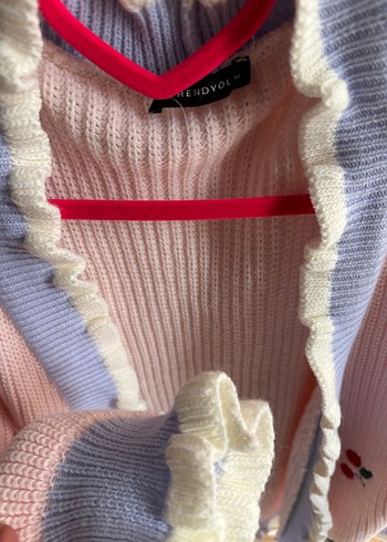 Nakışlı Pembe  Triko Hırka - Görsel 2