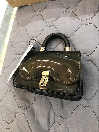 Zara Vinyl Siyah yeni etiketli çanta