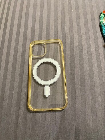 12 telefonu kılıfı