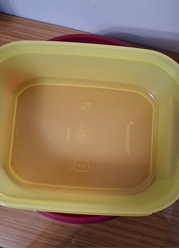 Beden Tupperware saklama kapları 2lt ve 850 ml