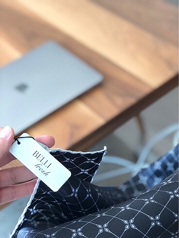 Armine Belli Scarf Eşarp