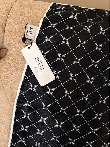  Beden siyah Renk Belli Scarf Eşarp