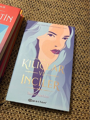 kılıçlar ve inciler