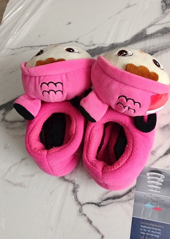 Kız Çocuk Pembe Peluş Kaydırmaz Ev Terliği - Görsel 4