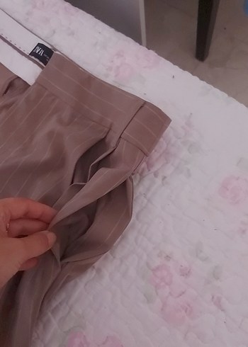 Bej çizgili bol kesim Kadın Kumaş Pantolon - Görsel 4