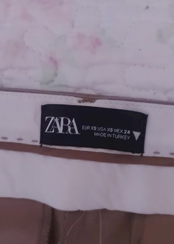 Bej çizgili bol kesim Kadın Kumaş Pantolon - Görsel 3