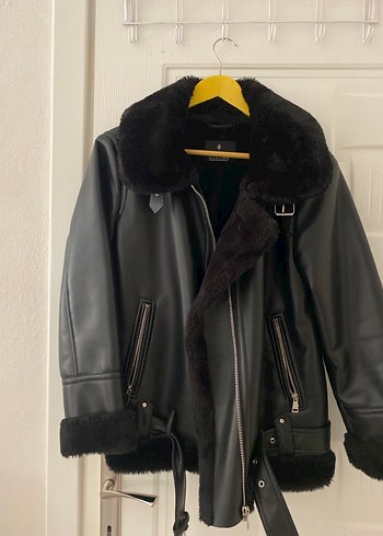 Siyah Kürklü Deri Biker Ceket Stradivarius - Görsel 3