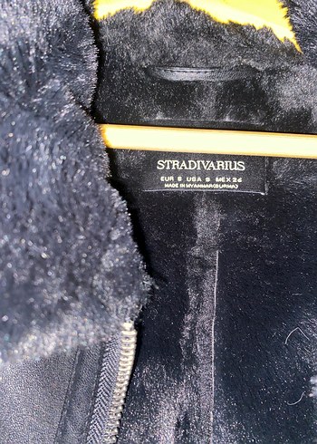 Siyah Kürklü Deri Biker Ceket Stradivarius - Görsel 4