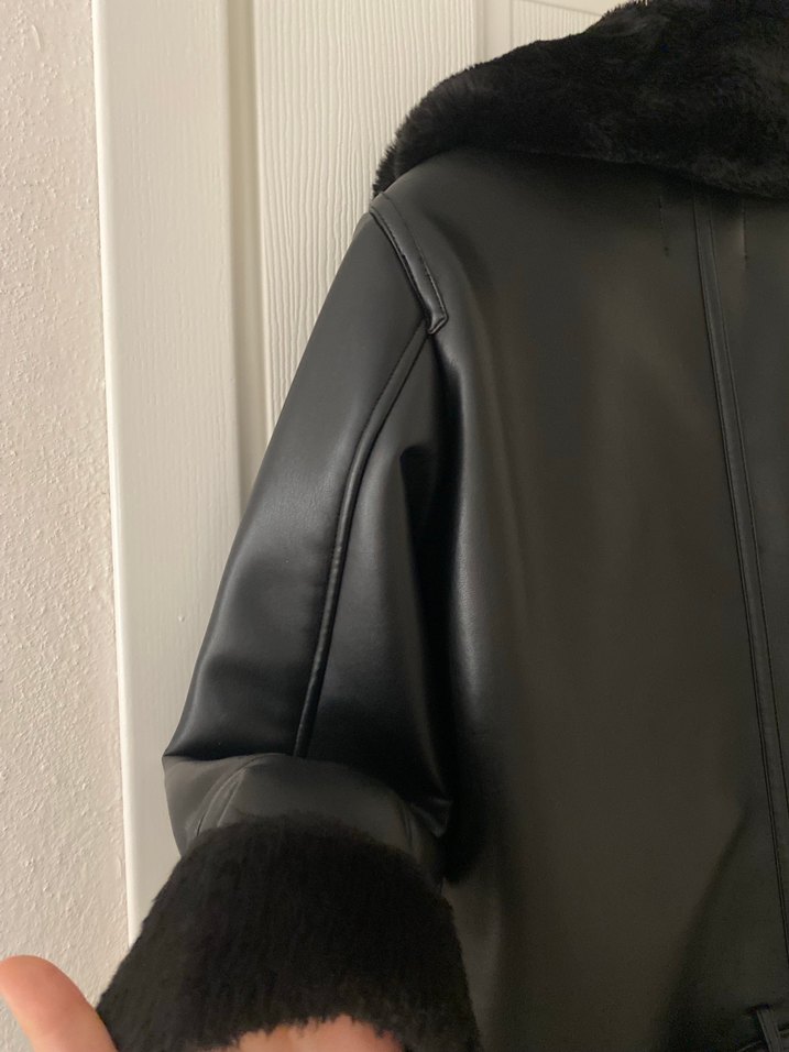 Siyah Kürklü Deri Biker Ceket Stradivarius - Görsel 5