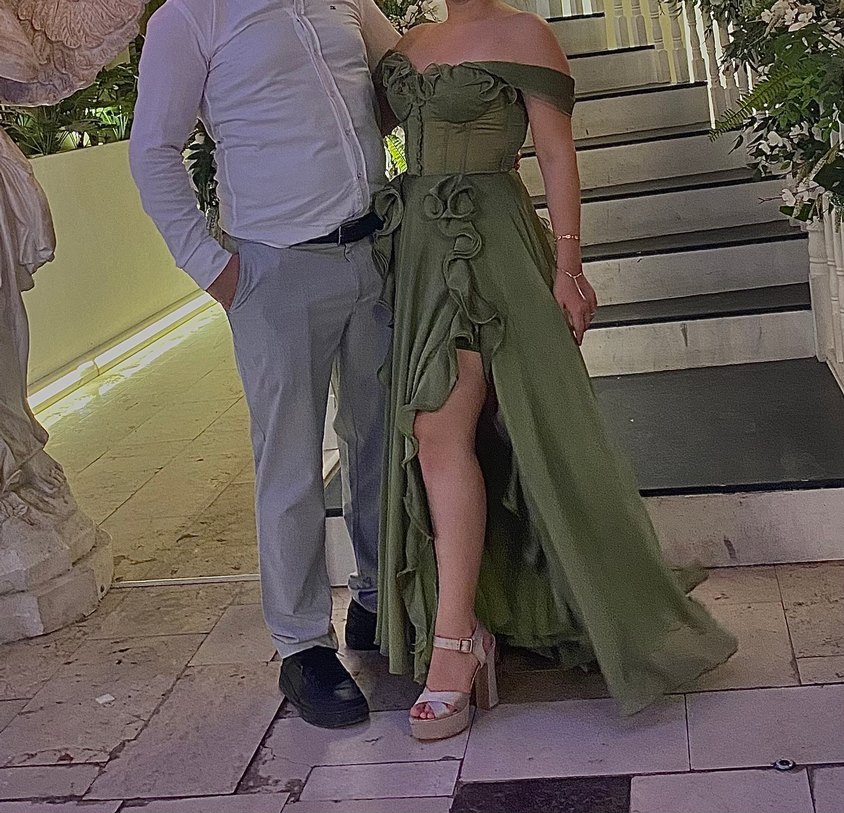 Straplez Fırfırlı Uzun Haki Alfabeta Elbise - Görsel 2