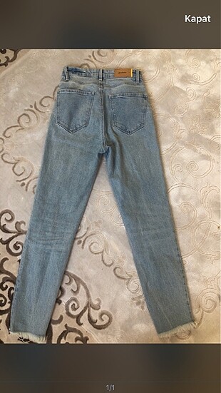 34 Beden Stradivarius jean