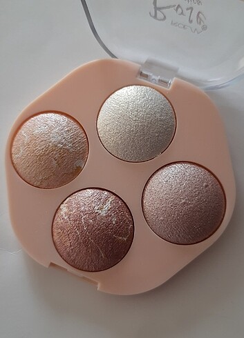 Diğer Highlighter allık