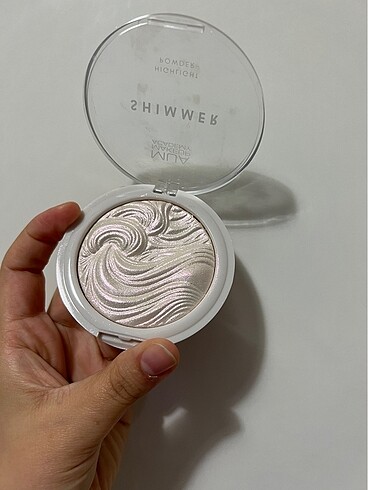 Mua highlighter