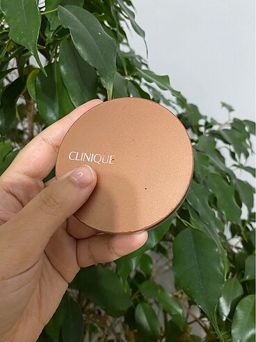 Clınıque bronzer