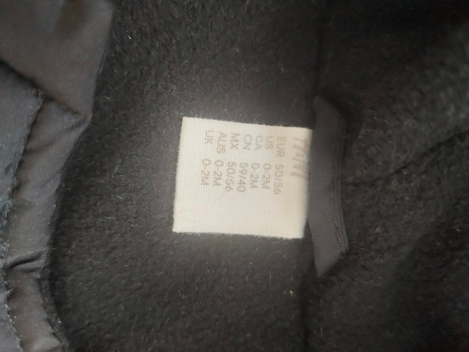 Siyah Kapüşonlu Bebek Tulum - Görsel 3