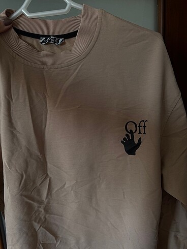 Off-White Sweatshirt