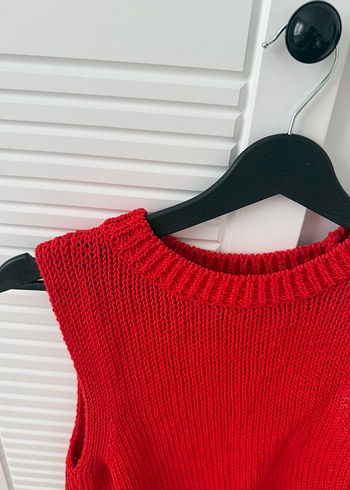 Zara Kırmızı Triko Kolsuz Kadın Süveter