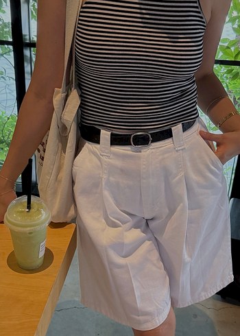 Beyaz bermuda şortolon - Görsel 2