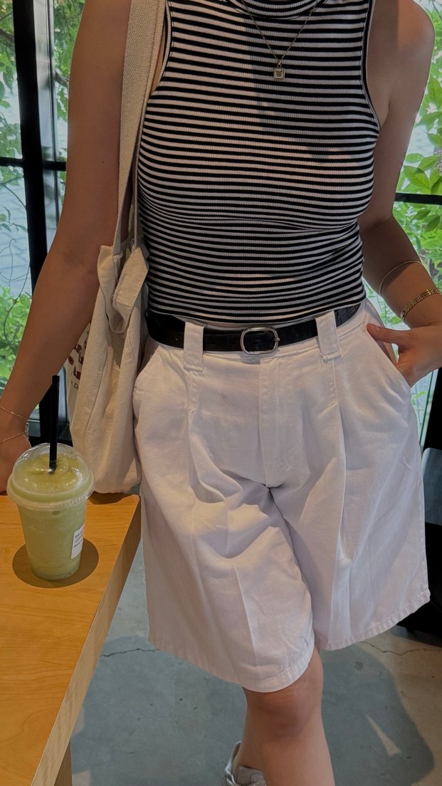 Beyaz bermuda şortolon - Görsel 2