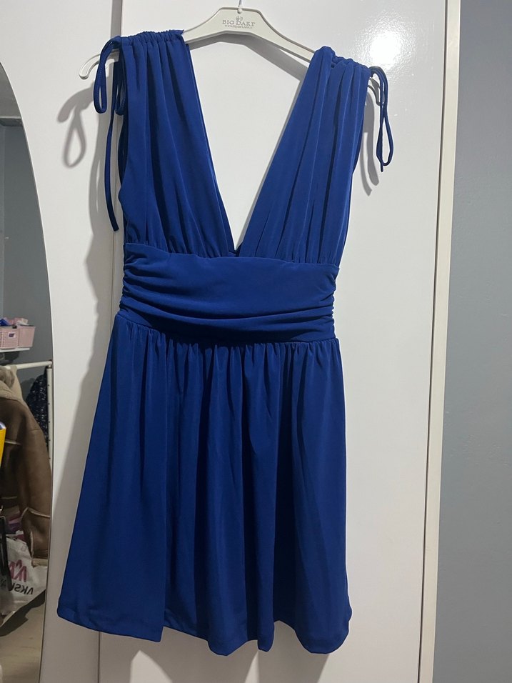 Lacivert V Yaka Pilili Midi Elbise şortlu - Görsel 3