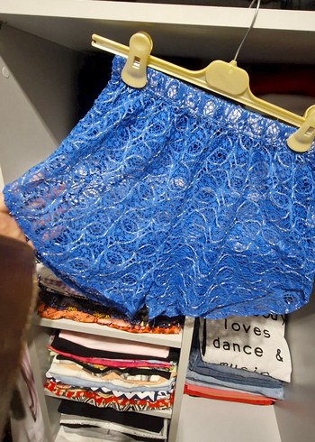 River Island Dantel Detaylı Mavi Mini Şort