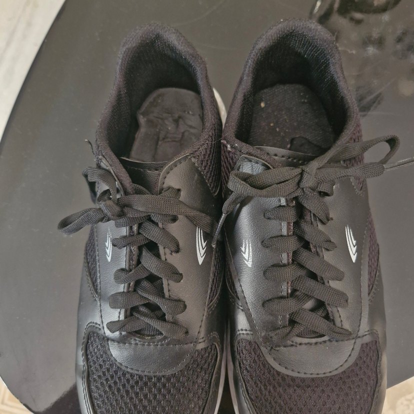 siyah beyaz tabai Minimalist Kadın Spor Ayakkabı - Görsel 3