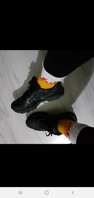 39 Beden siyah Renk nike ayakkabı