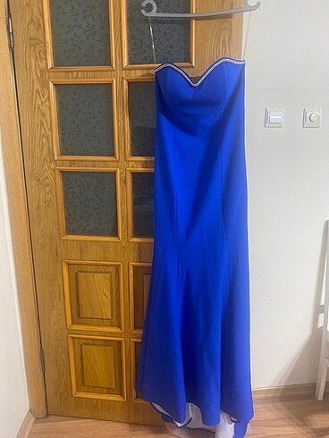 Mavi uzun abiye elbise