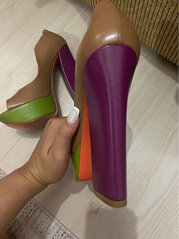 Topuklu ayakkabı - Görsel 5