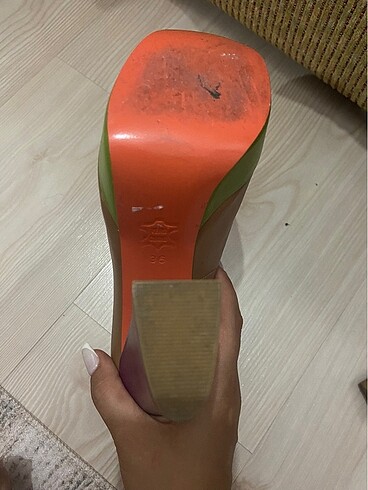 Topuklu ayakkabı - Görsel 10