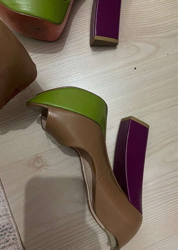 Topuklu ayakkabı - Görsel 3