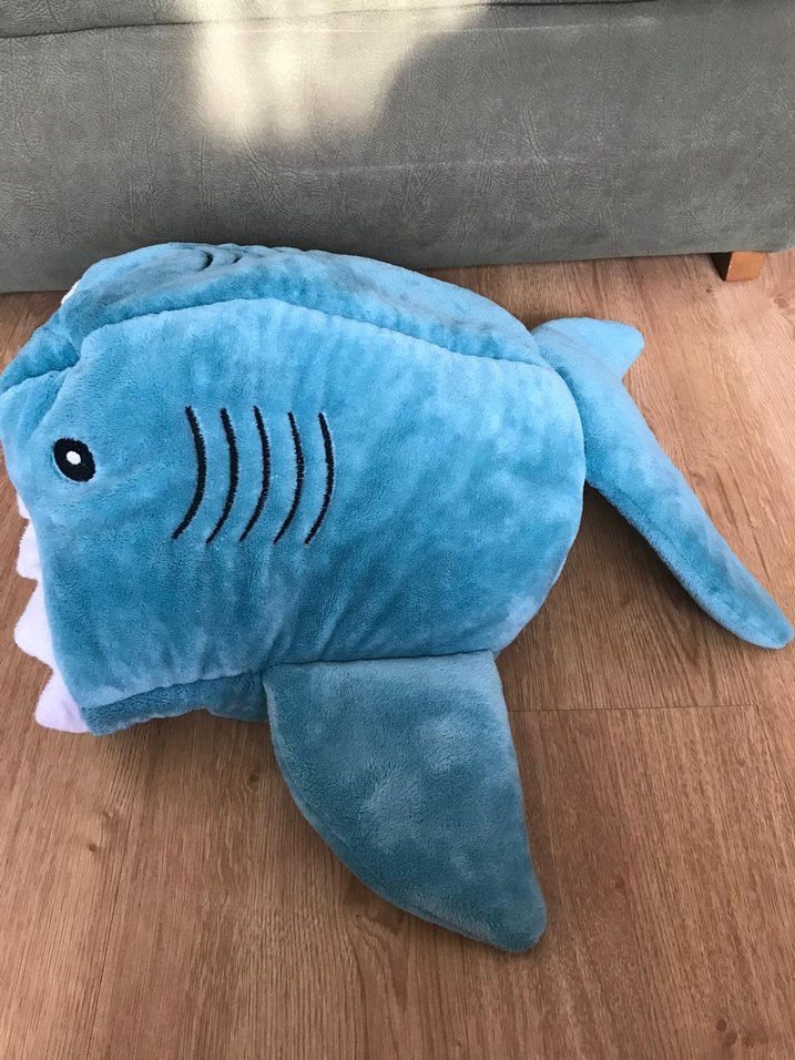 Renkli Mavi Köpek Balığı Peluş Oyuncak - Görsel 4