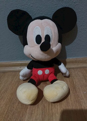 Gri ve Kırmızı Mickey Mouse Peluş Oyuncak - Görsel 3