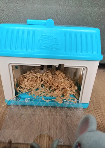 Küçük Hayvan Figürleri ve Mavi Oyuncak Kafes - Görsel 4