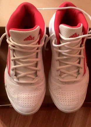 39 Beden Adidas Basketbol Ayakkabısı