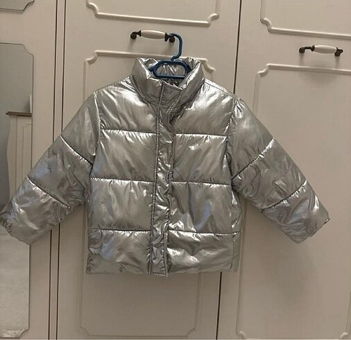 Zara 5/6 yaş mont
