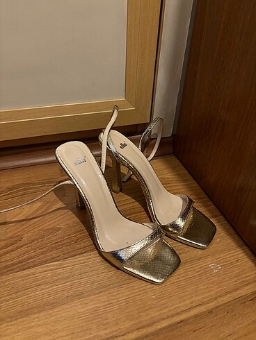 Elle Shoes Gold Topuklu Ayakkabı