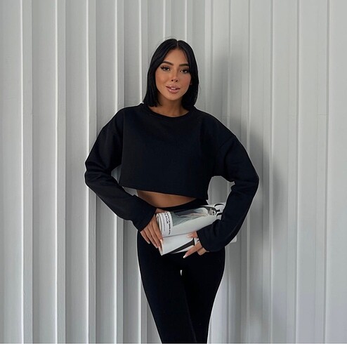 l Beden siyah Renk Siyah crop sweatshirt