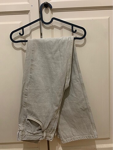 bej renkli straight jean
