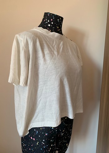 Düğmeli Beyaz Kadın Kısa Kollu Triko - Görsel 2